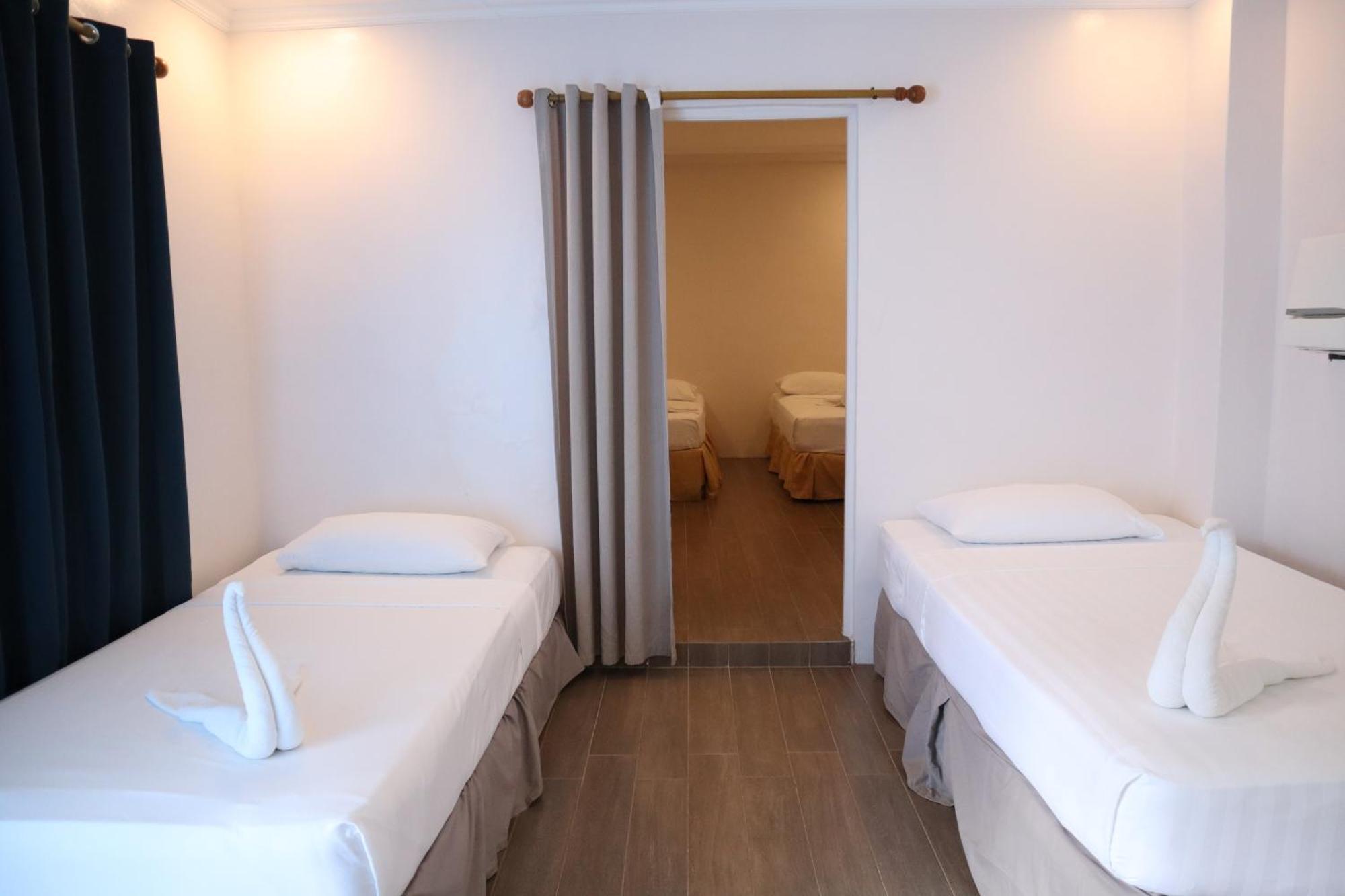 Island Inn Balabag  Extérieur photo