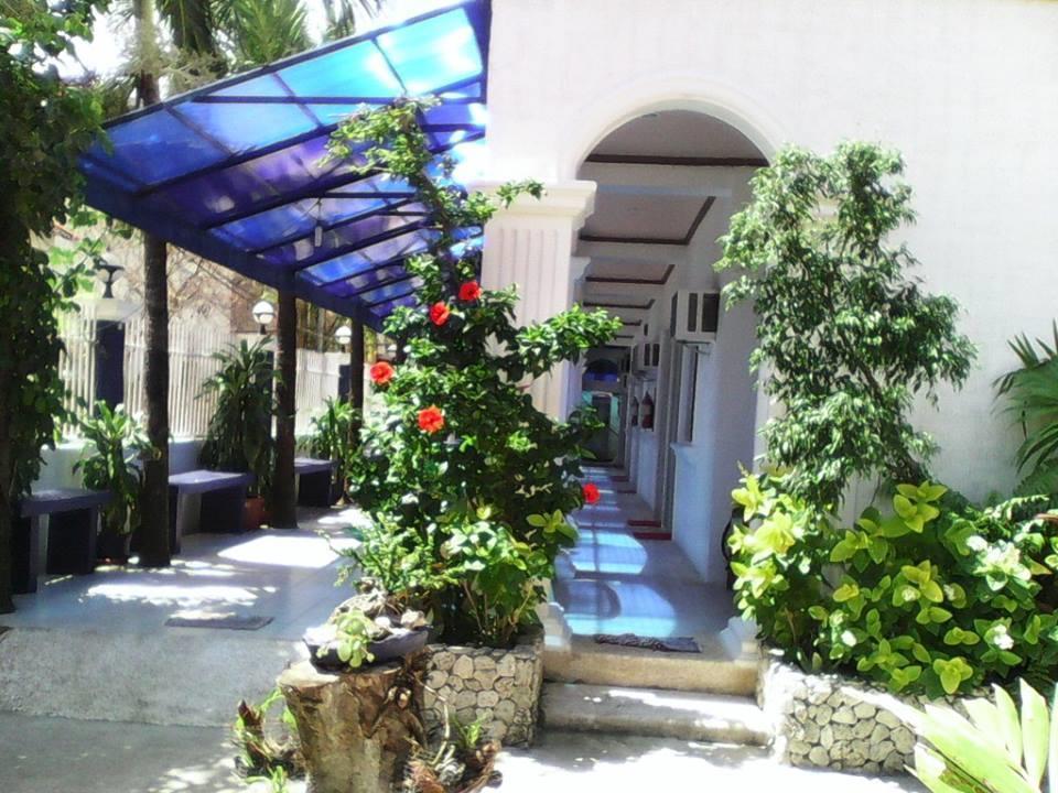 Island Inn Balabag  Extérieur photo